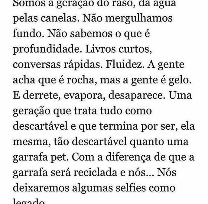 … A gente acha que é rocha,mas a gente é gelo . 💭💭#boanoite 🌨 @elenbaggio #pensenisso #frasedodia #empreendedorismo #foco #empreendertransforma #pensamentos #dicadodia #frases #frasesbonitas #frasesmotivadoras #frasesparapensar #fraseslindas #pensenisto #pensenissohoje #bomdia
